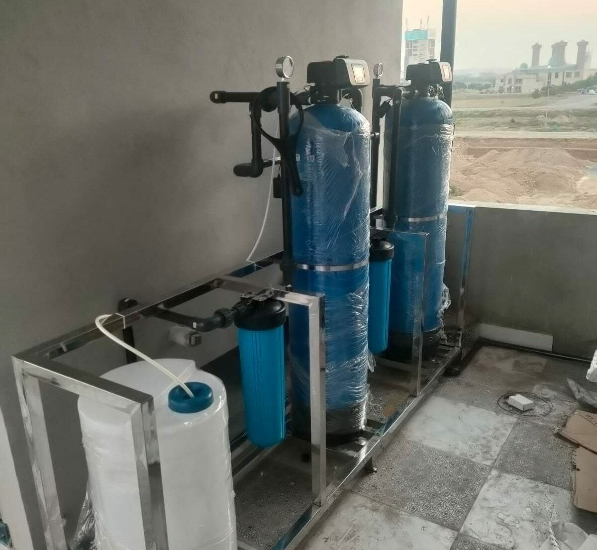 Livepure - Best Water Filter In Pakistan. The Best Ro Filters In 2024. Visit Now On Www.livepurefilters.net Livepure Whole House Water Softener Plant